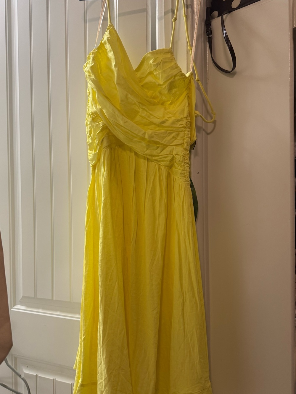FARM Rio Knotted-Strap Ruffled yellow - Picture 1 of 3